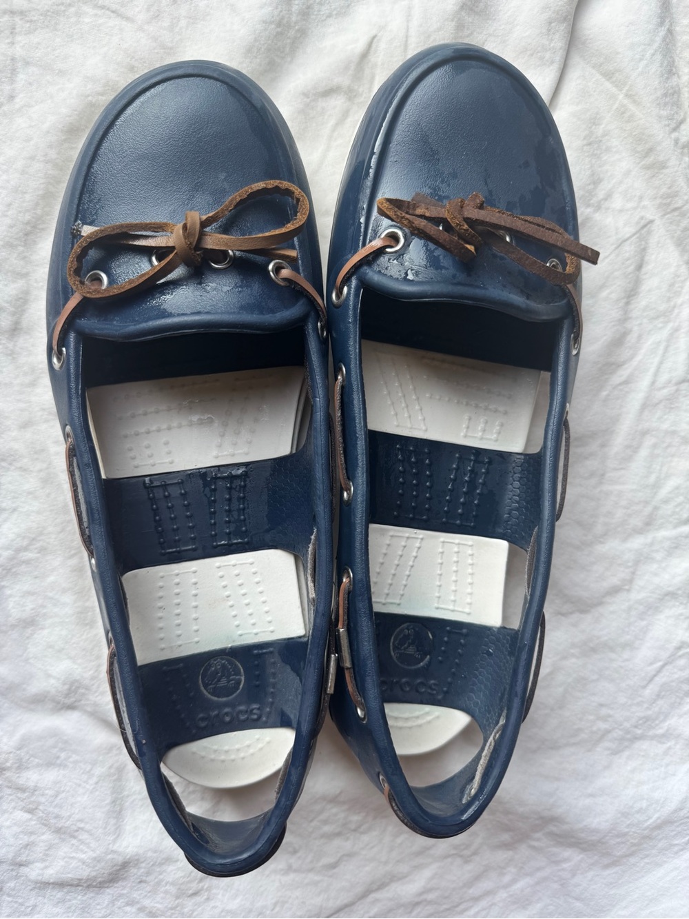 CROCS Navy Blue Women’s Leather-Trim Boat Loafers